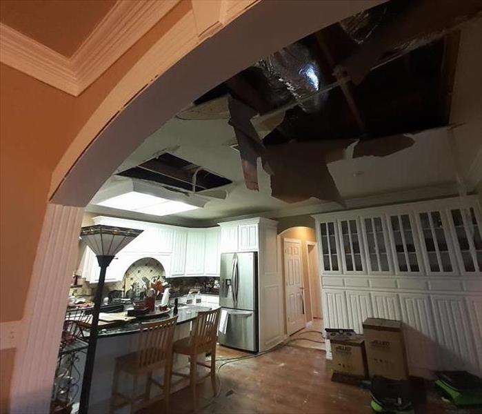 Water Damages Ceiling